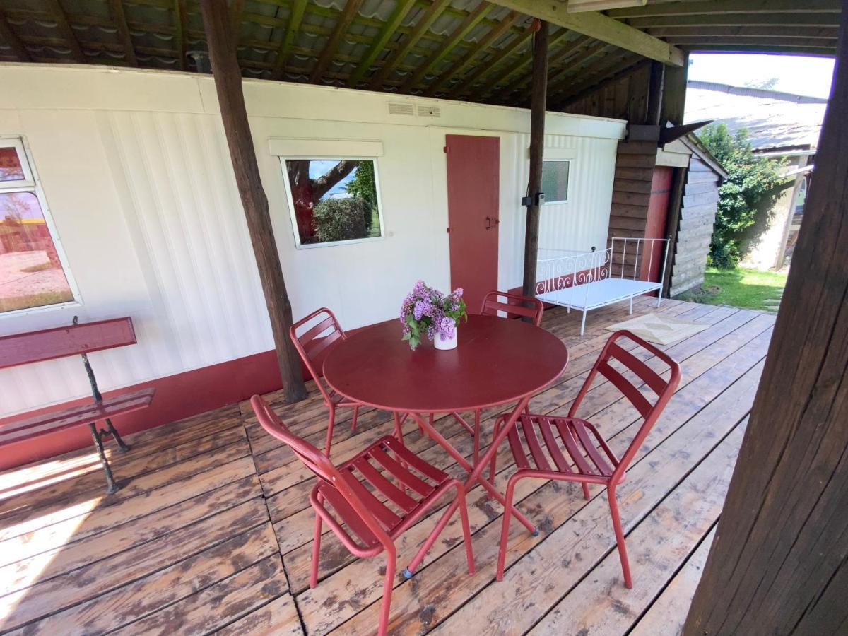 Mobilhome Sous Chalet En Bois A La Ferme Josnes Екстер'єр фото
